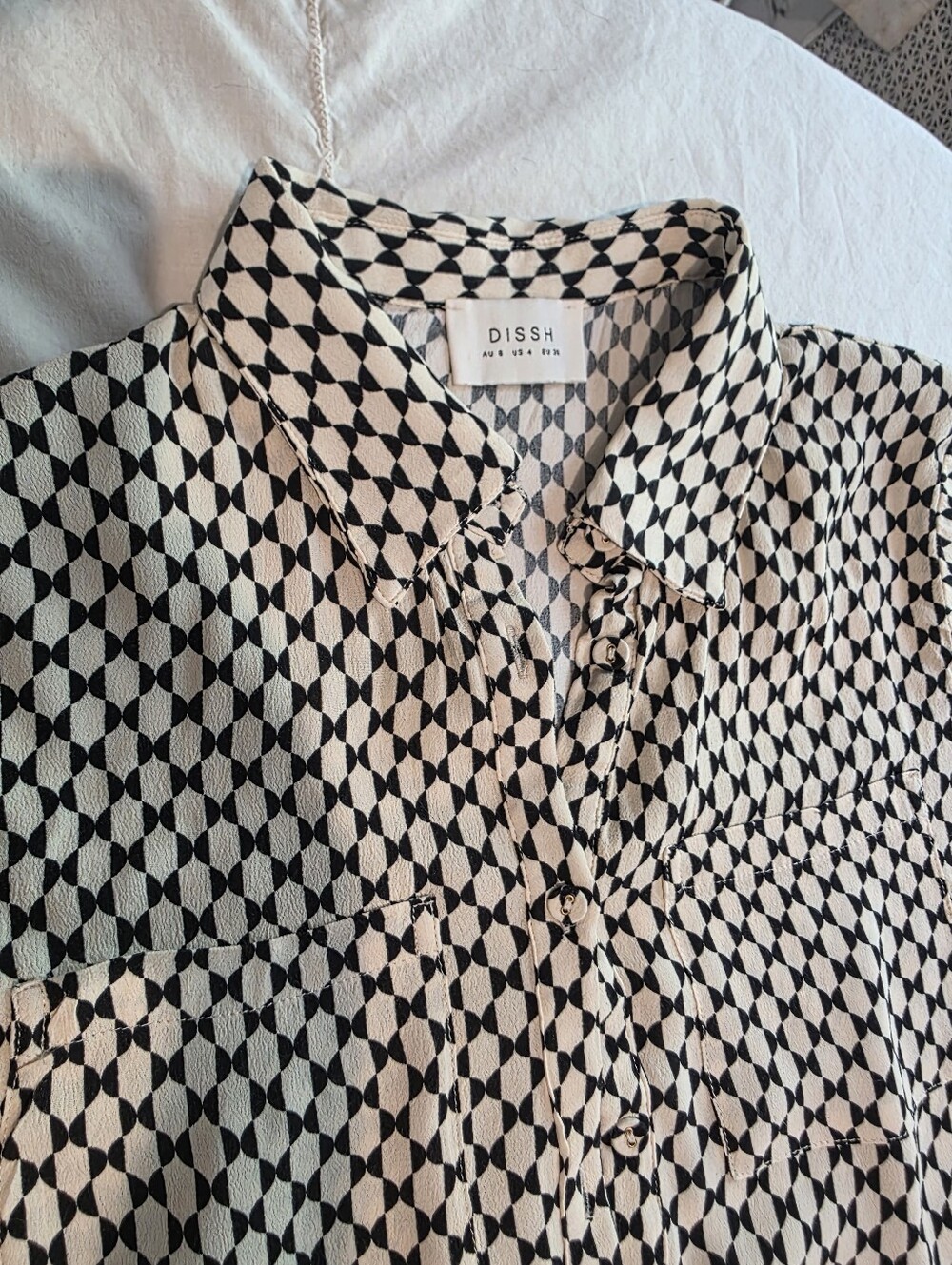 DISSH Set Geometric Co Ord Resort Cream And Black Top And Wide Leg Pants Size 4 - Picture 8 of 16